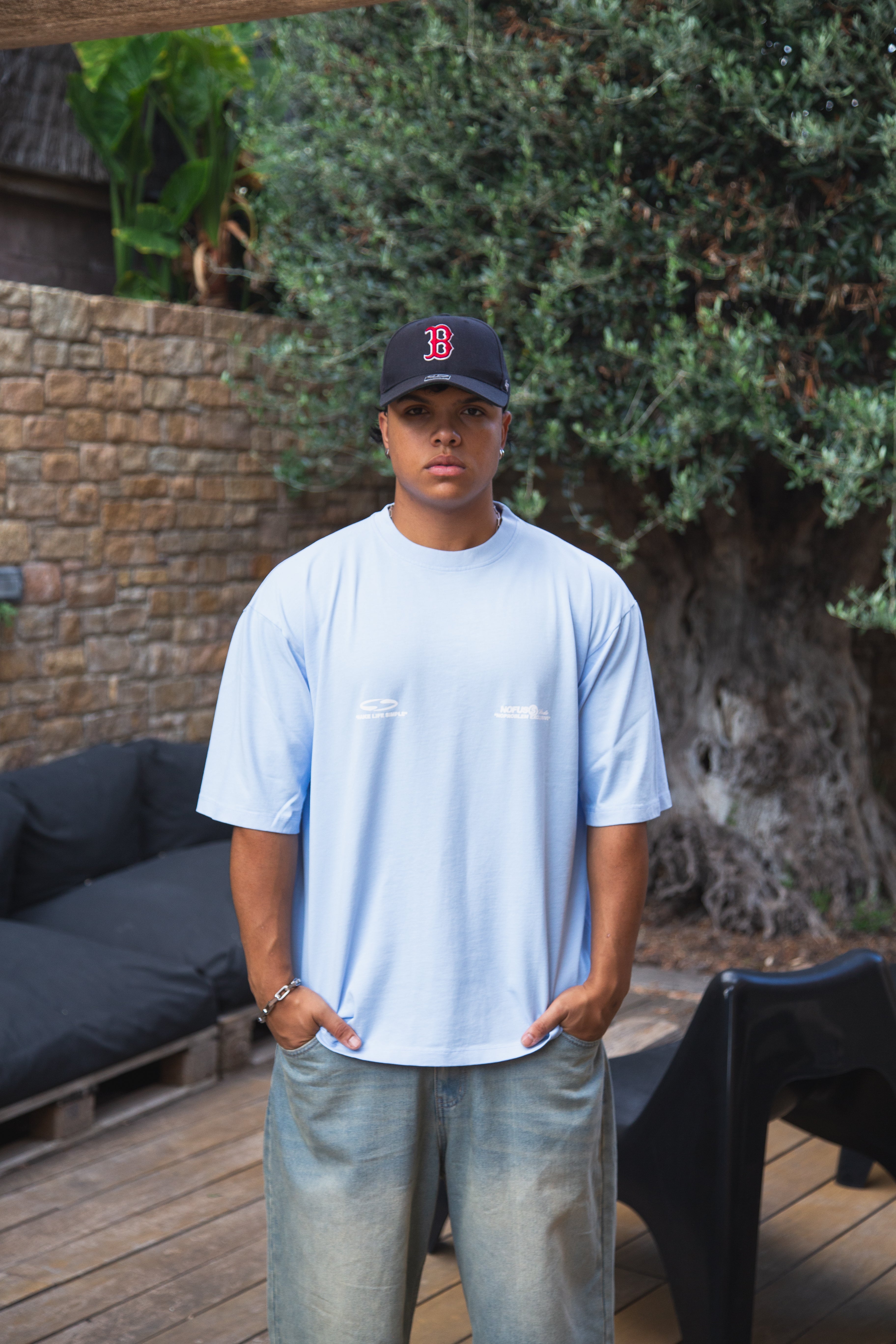 SIMPLE BLUE TEE